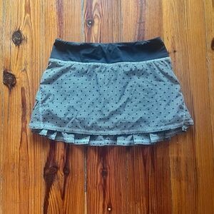 Lululemon tennis skirt size 2